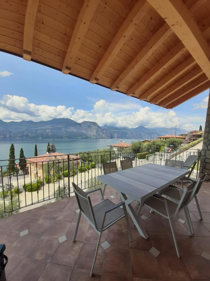 Bmp Apartment Deluxe 1 Jacuzzi Riscaldata Privata Vista Lago Di Garda Brenzone sul Garda Exterior foto